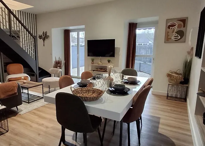 Gite La Maison Du 37 Avec Terrasse Et Jardinet