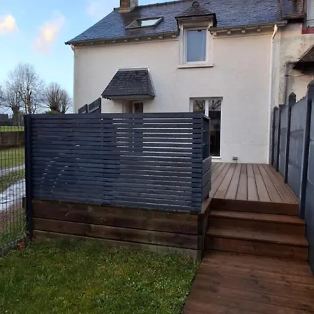 Gite La Maison Du 37 Avec Terrasse Et Jardinet Breteil Exterior photo