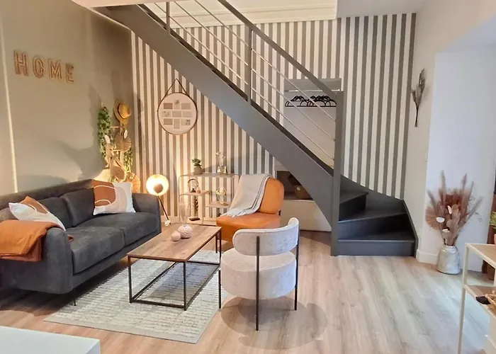 Gite La Maison Du 37 Avec Terrasse Et Jardinet